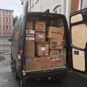 Delivery to Berlin to support "Moabit Hilf", organization supporting refugees in Berlin.